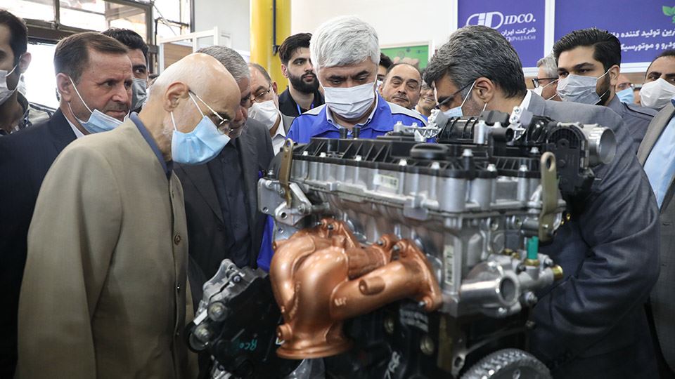 رونمایی موتور 3 سیلندر ایران خودرو