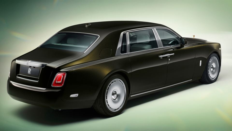 رولزرویس فانتوم - 2023 Rolls Royce Phantom