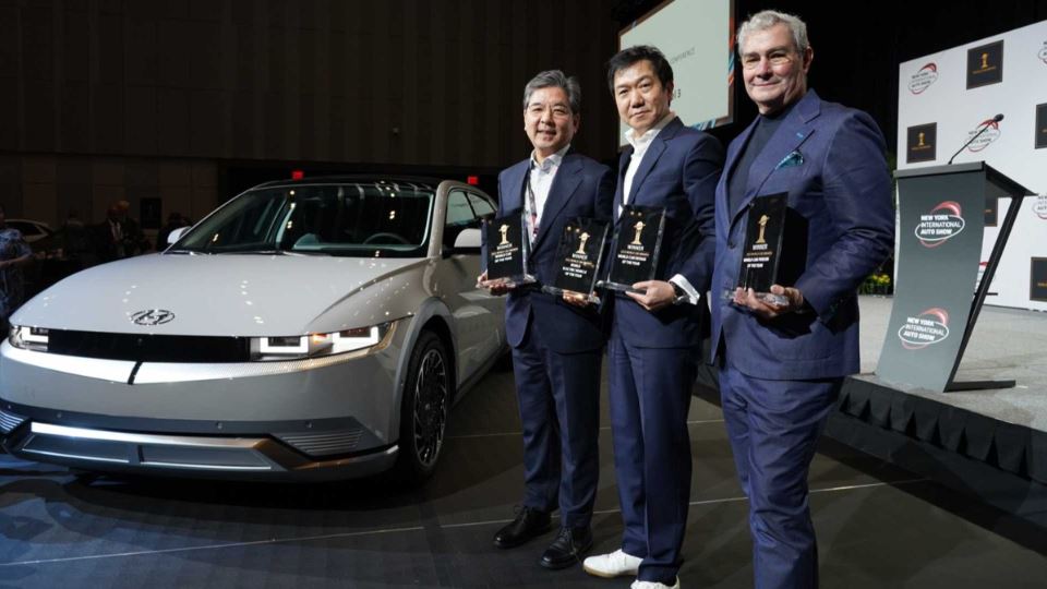 هیوندای آیونیک 5، خودروی برتر جهان در سال 2022