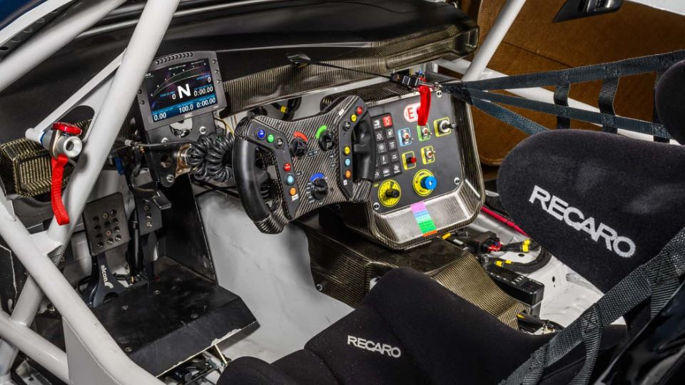 ماشین مسابقه فورد ماستنگ GT4