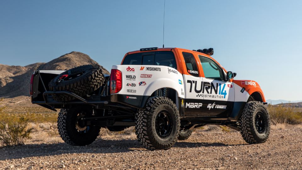 نیسان فرانتیر پیکاپ مسابقه‌ای آفرود