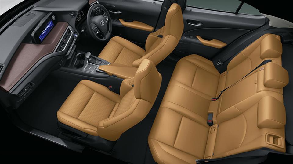 نسخهای جدید از لکسوس UX