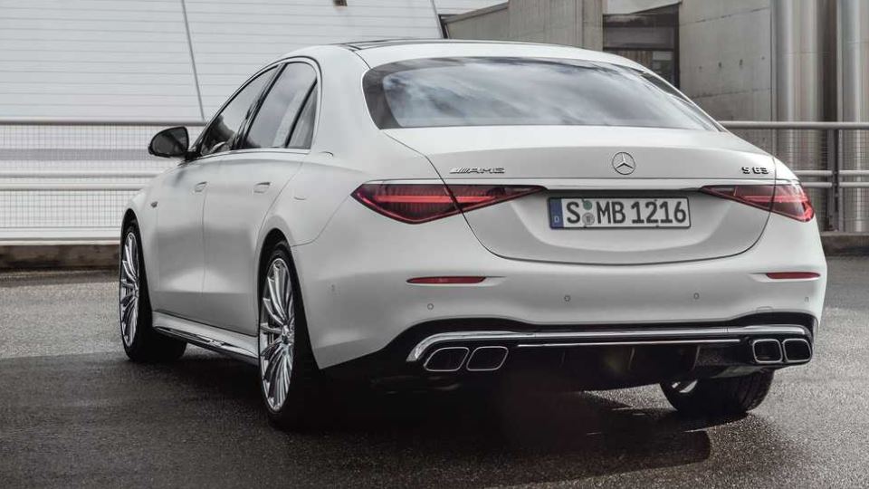 مرسدس AMG S63 E پرفورمنس ادیشن 1 