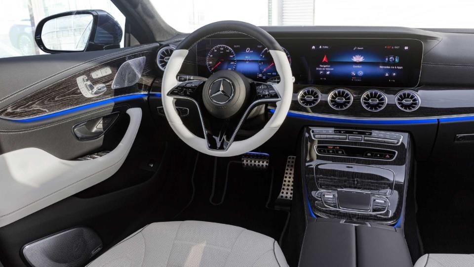 کابین مرسدس‌بنز CLS مدل 2022