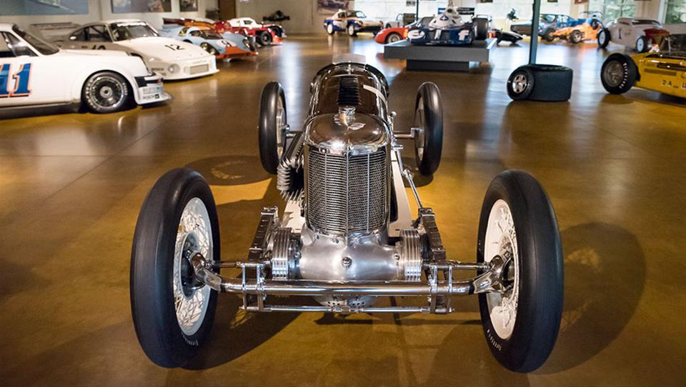 3 - موزه خودروی Canepa (کالیفرنیا، آمریکا)
