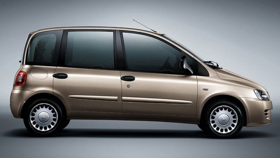 زوتی 300E ونی برقی برپایه فیات مولتی‌پلا