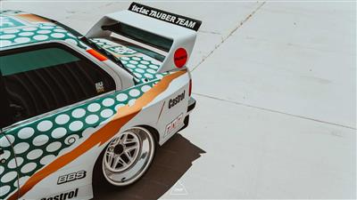 بازسازی ب‌ام‌و E30 M3 
