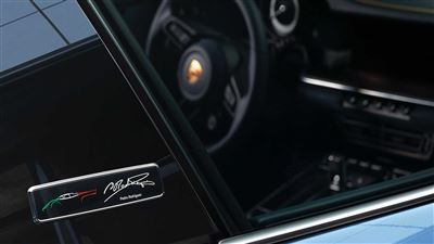 پورشه 911 توربو S به یاد راننده مکزیکی