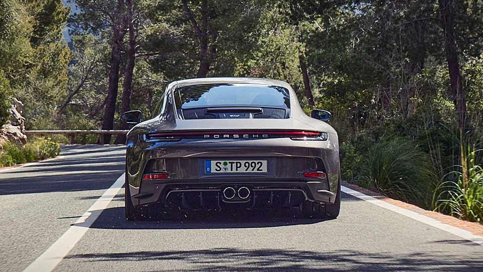 پورشه 911GT3 تورینگ 2022
