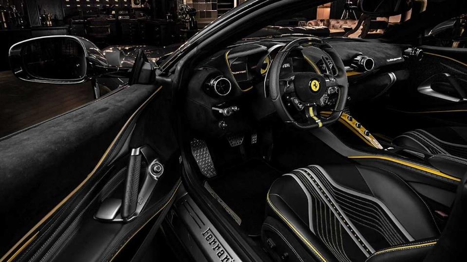 کارلکس تیونینگ فراری 812 سوپرفست