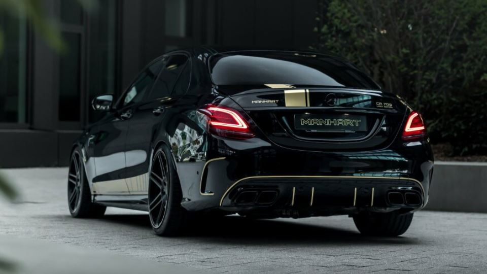 مرسدس AMG C63 با تیونینگ منهارت