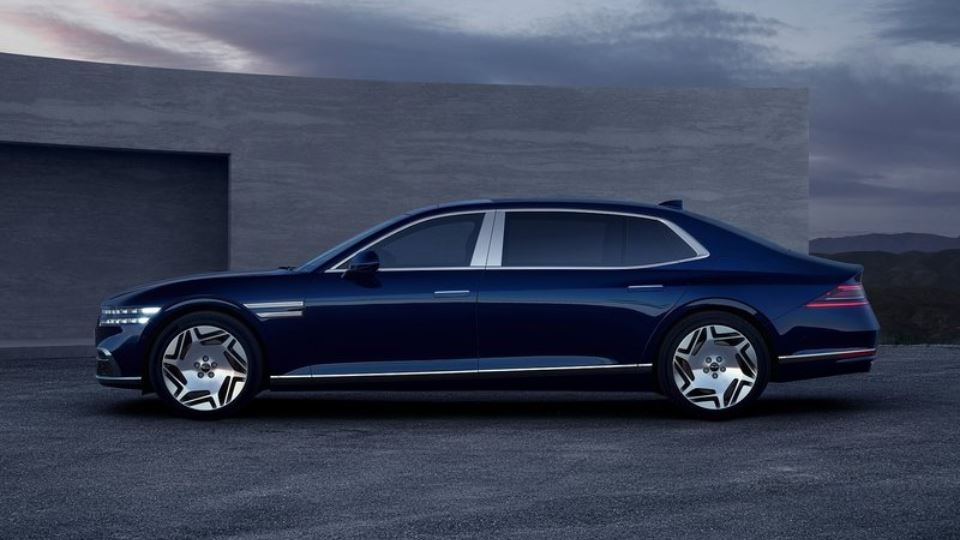 جنسیس G90