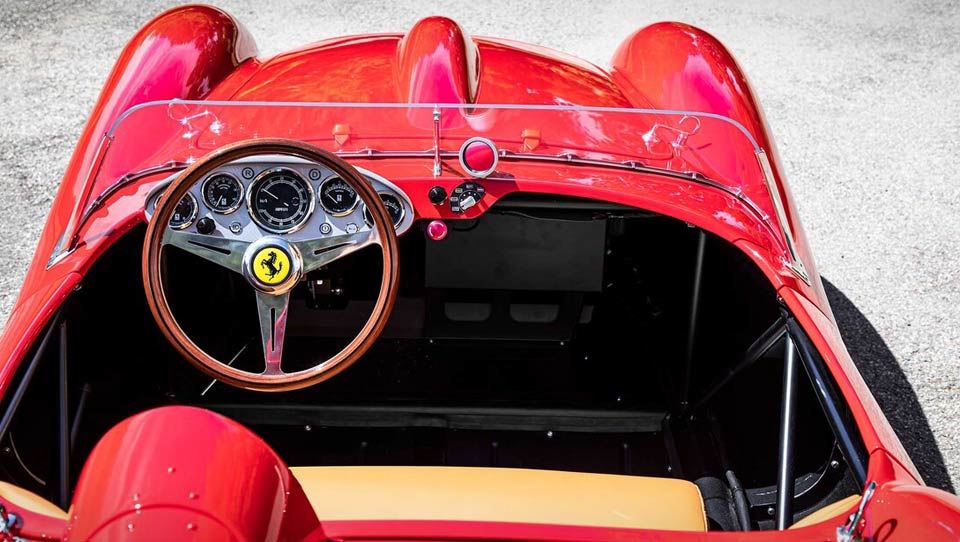 کابین فراری تستاروسا مخصوص کودکان