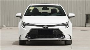 بررسی تویوتا لوین بنزینی 2023 برساوش (Toyota Levin)