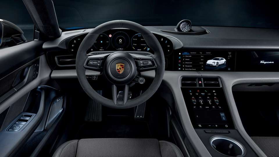 پورشه تایکان اسپرت توریسمو 2022