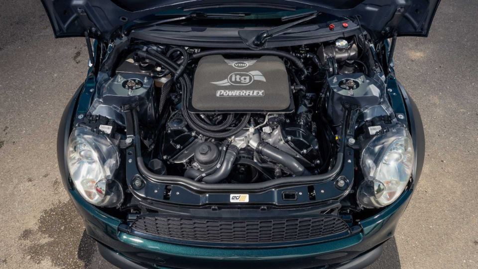 مینی v8 دیفرانسیل عقب در فستیوال گوودوود 2021
