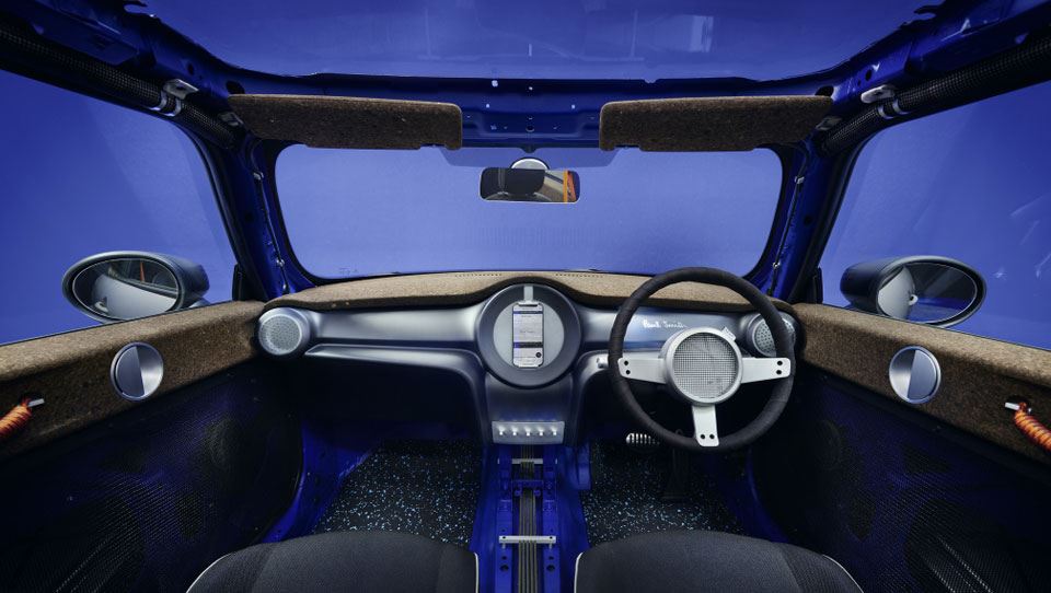 مینی Strip خودرویی خاص برای پل اسمیت