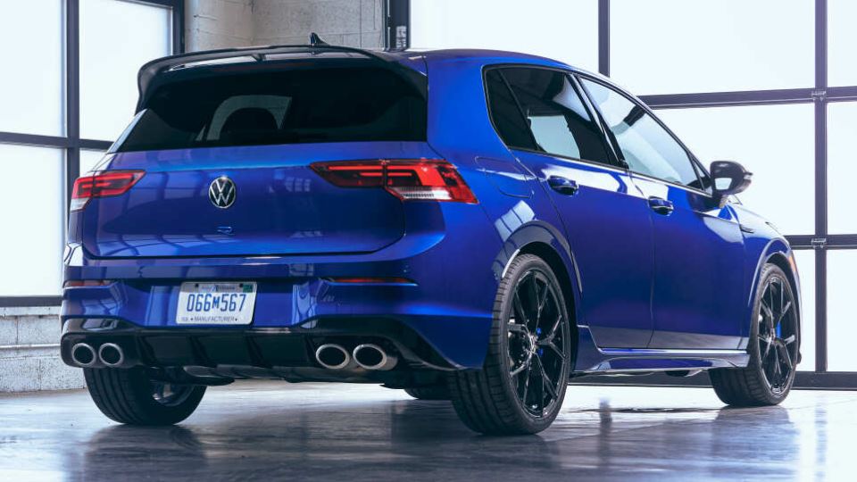 فولکس واگن نسخه 20 سالگی گلف R