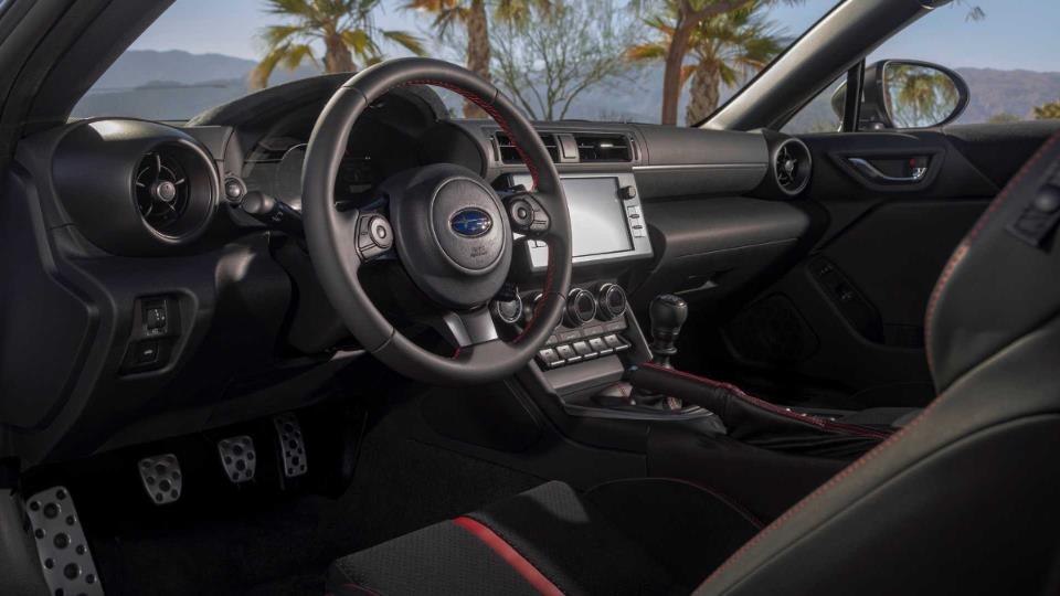کابین سوبارو BRZ مدل 2021