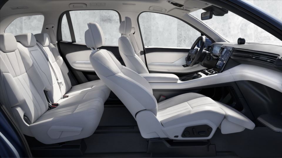 کابین و امکانات نیو ES8