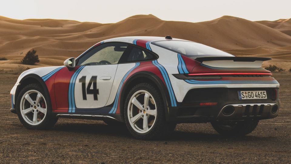 طرح رالی برای پورشه 911 داکار