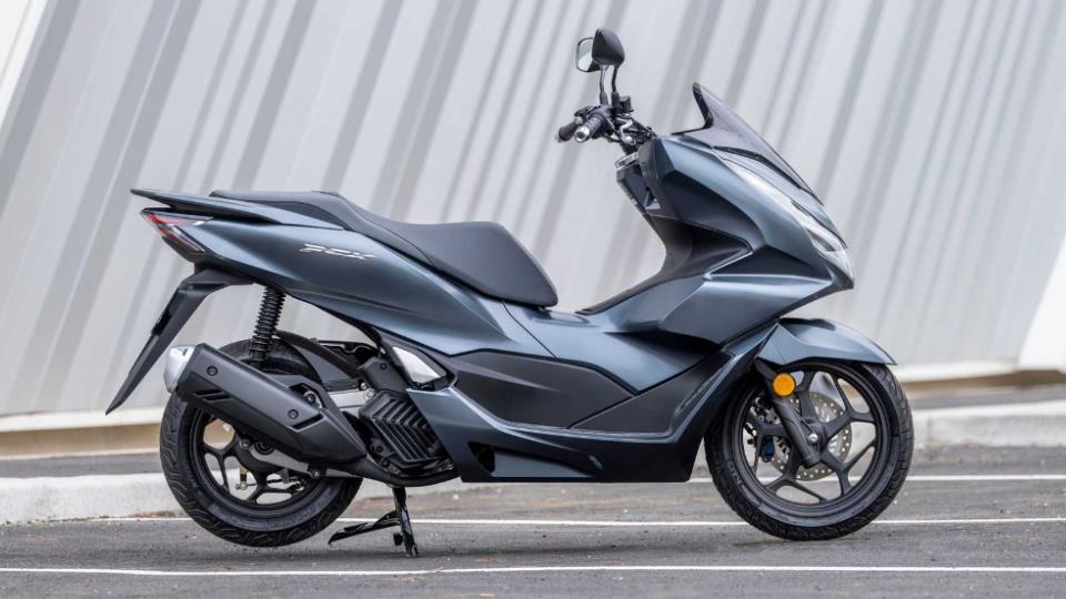 اسکوتر هوندا PCX125 