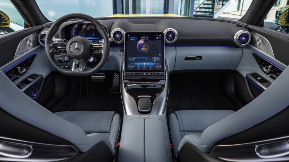 مرسدس AMG GT43