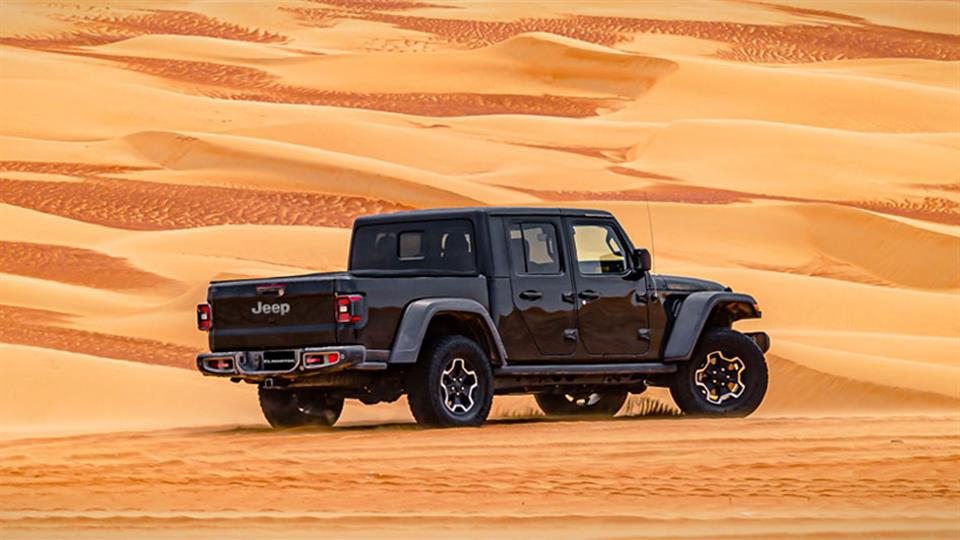 جیپ گلادیاتور مخصوص بازار خاورمیانه