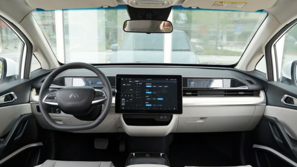 کراس اور برقی مدرن اتو IN