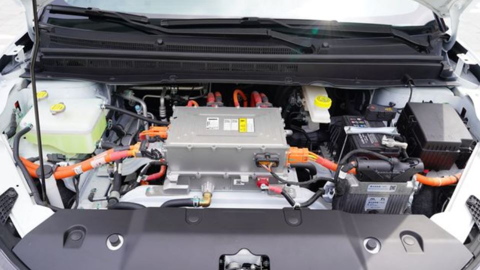 کراس اور برقی مدرن اتو IN