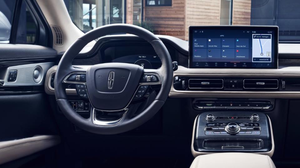 کابین لینکلن ناتیلس مدل 2021