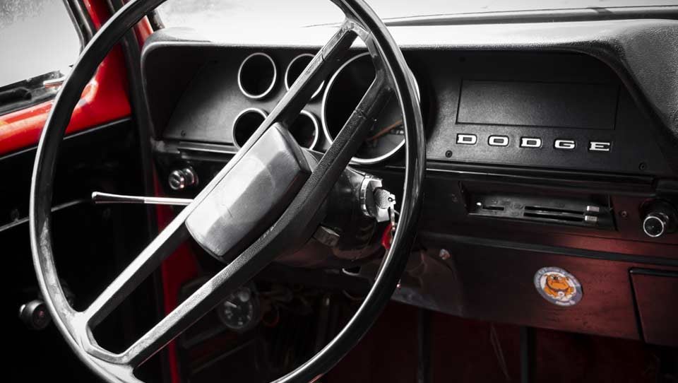 کابین داج پاور واگن W100 مدل 1974