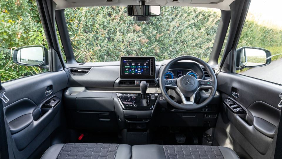 محصولات میتسوبیشی اتو سالن توکیو 2023