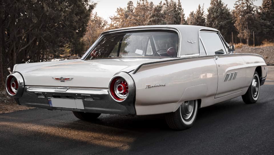 ملاقات با فورد تاندربرد مدل 1963