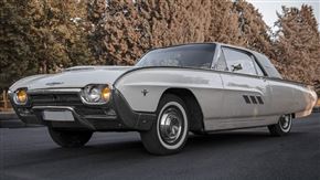 ملاقات با فورد ثاندربرد مدل 1963