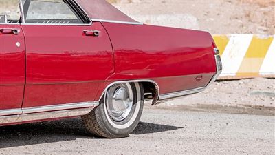 فرم خاص گلگیرهای عقب کرایسلر نیویورکر هاردتاپ سدان 1969