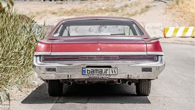 نمای عقب بدنه کرایسلر نیویورکر هاردتاپ سدان 1969