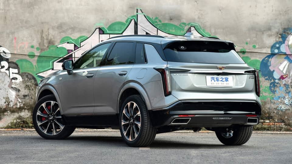 معرفی کادیلاک XT5
