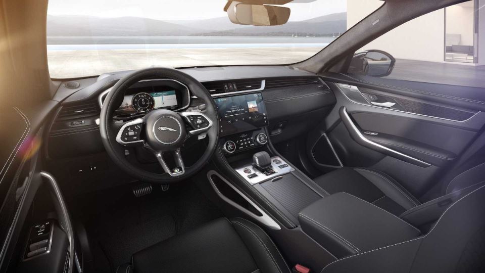 2023 Jaguar F-Pace 400 Sport