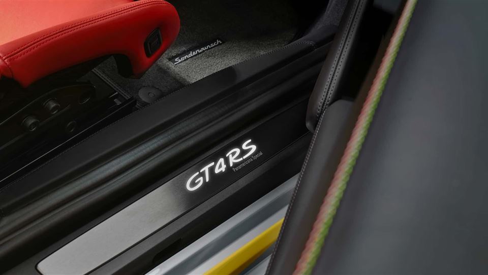 718 کيمن GT4 RS تگ هوير X پورشه