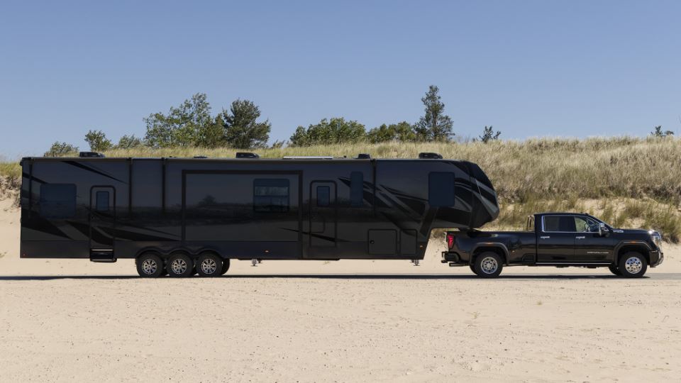 جی ام سی سییرا HD مدل 2024