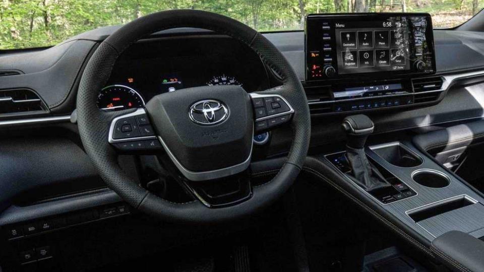 تویوتا سی‌ینا نسخه وودلند