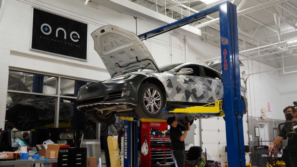 آزمایش تسلا مدل S با مجموعه باتری جدید