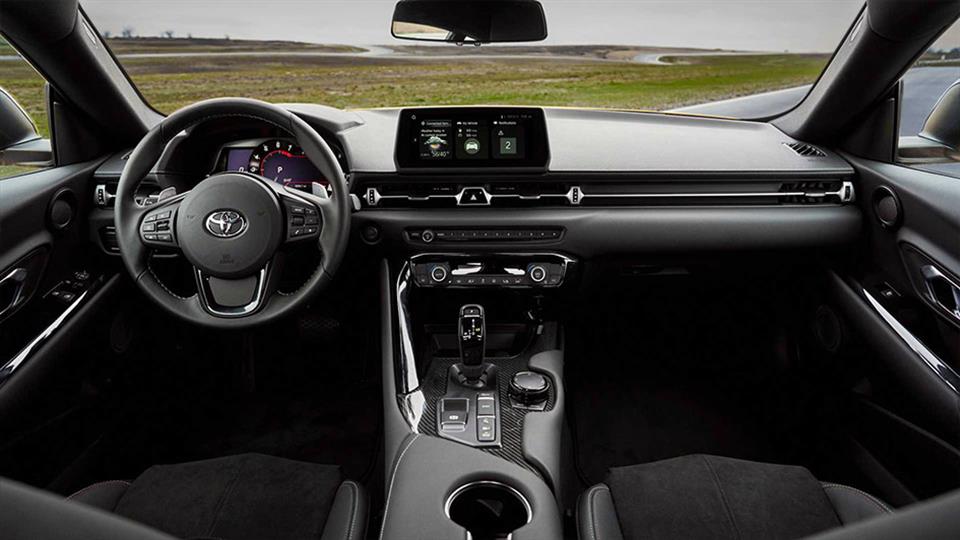 تویوتا سوپرا چهار سیلندر