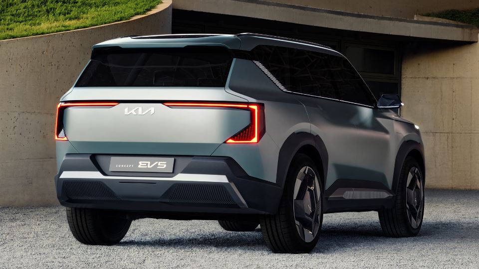 کانسپت کیا EV5