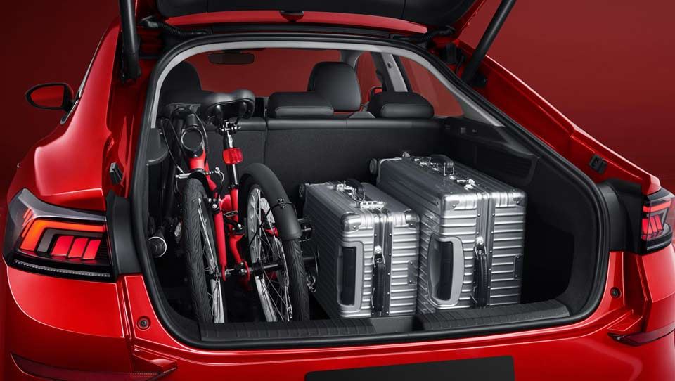 فولکس‌واگن لاماندو L