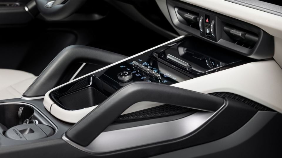 2024 پورشه کاین