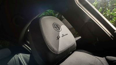 آلفارومئو استلویو GT Junior