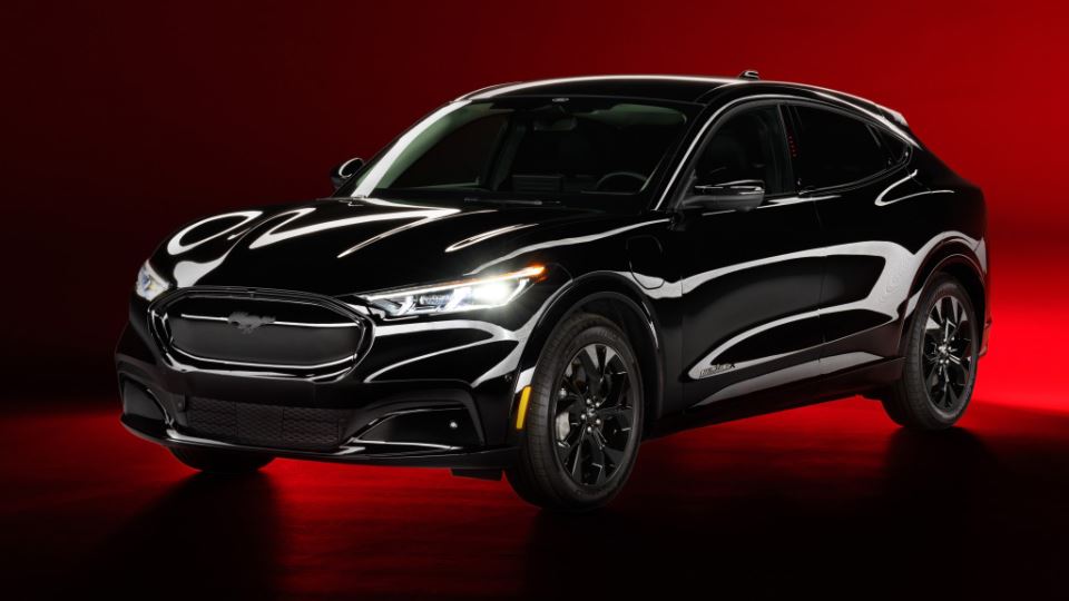  فورد موستانگ مک ای با پکیج Nite Pony