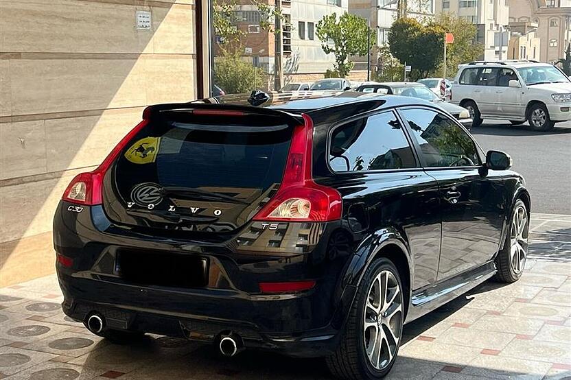 ولوو، C30